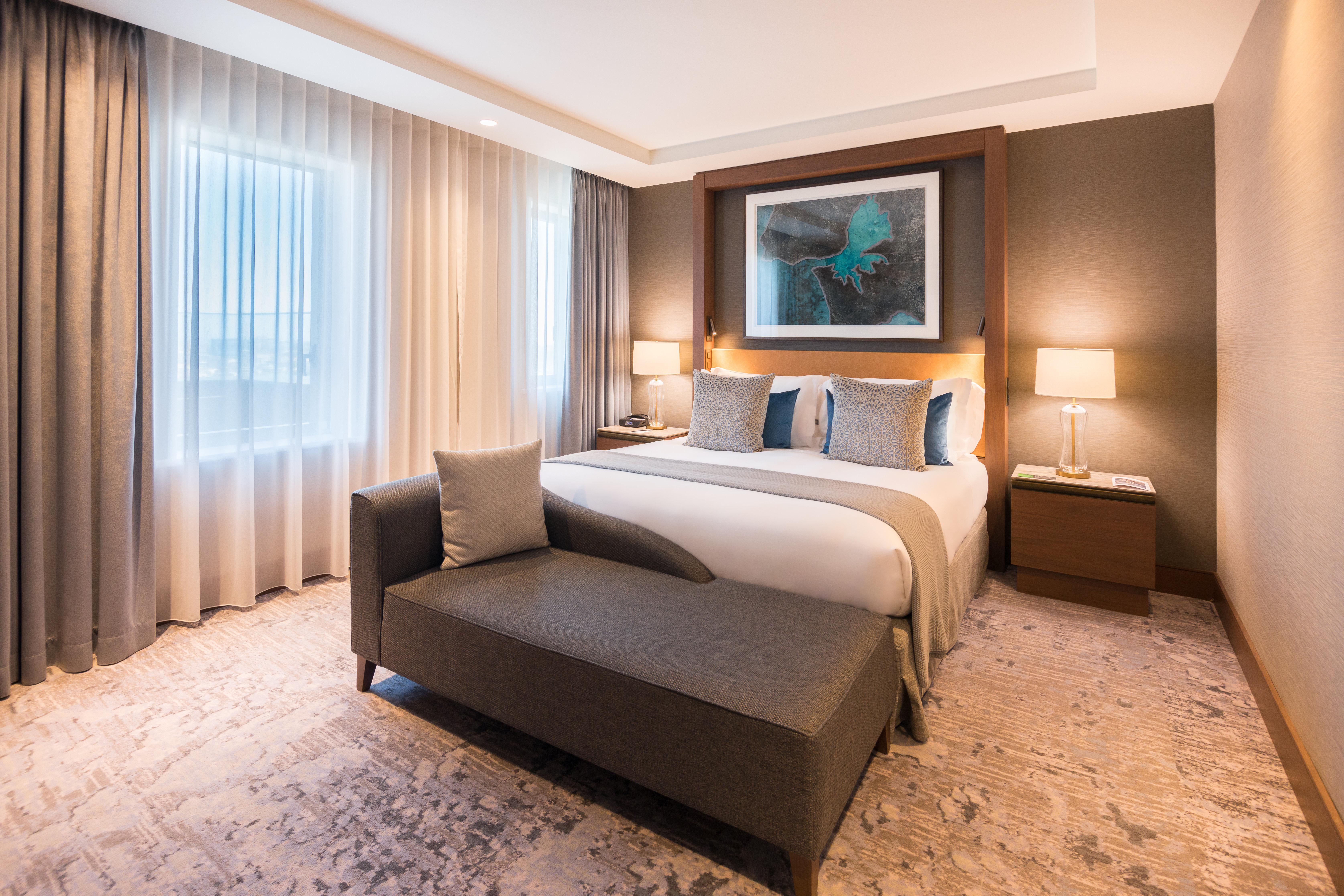 Intercontinental Lisbon By Ihg Hotel Exterior photo A bedroom at the hotel