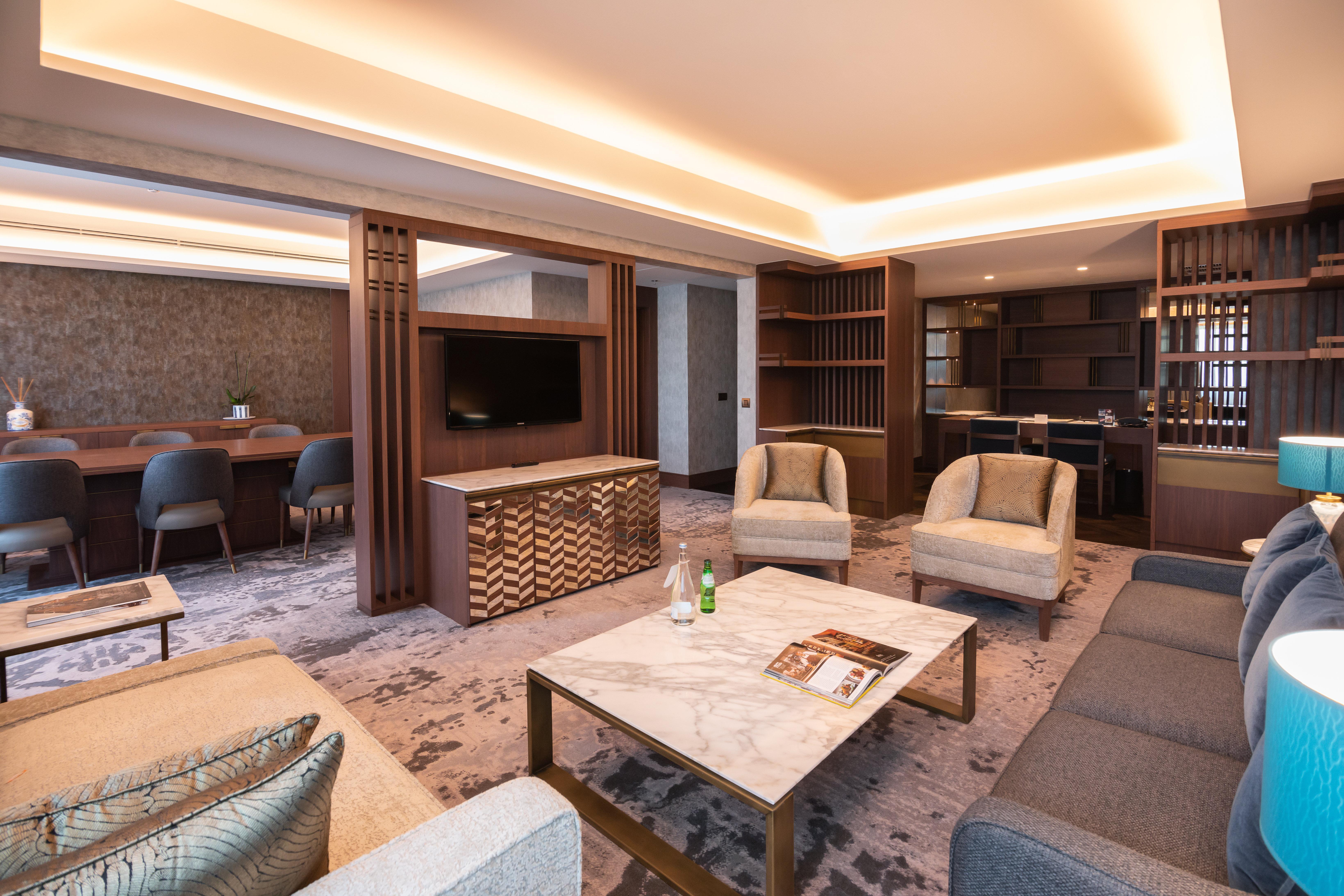 Intercontinental Lisbon By Ihg Hotel Exterior photo The Royal Suite