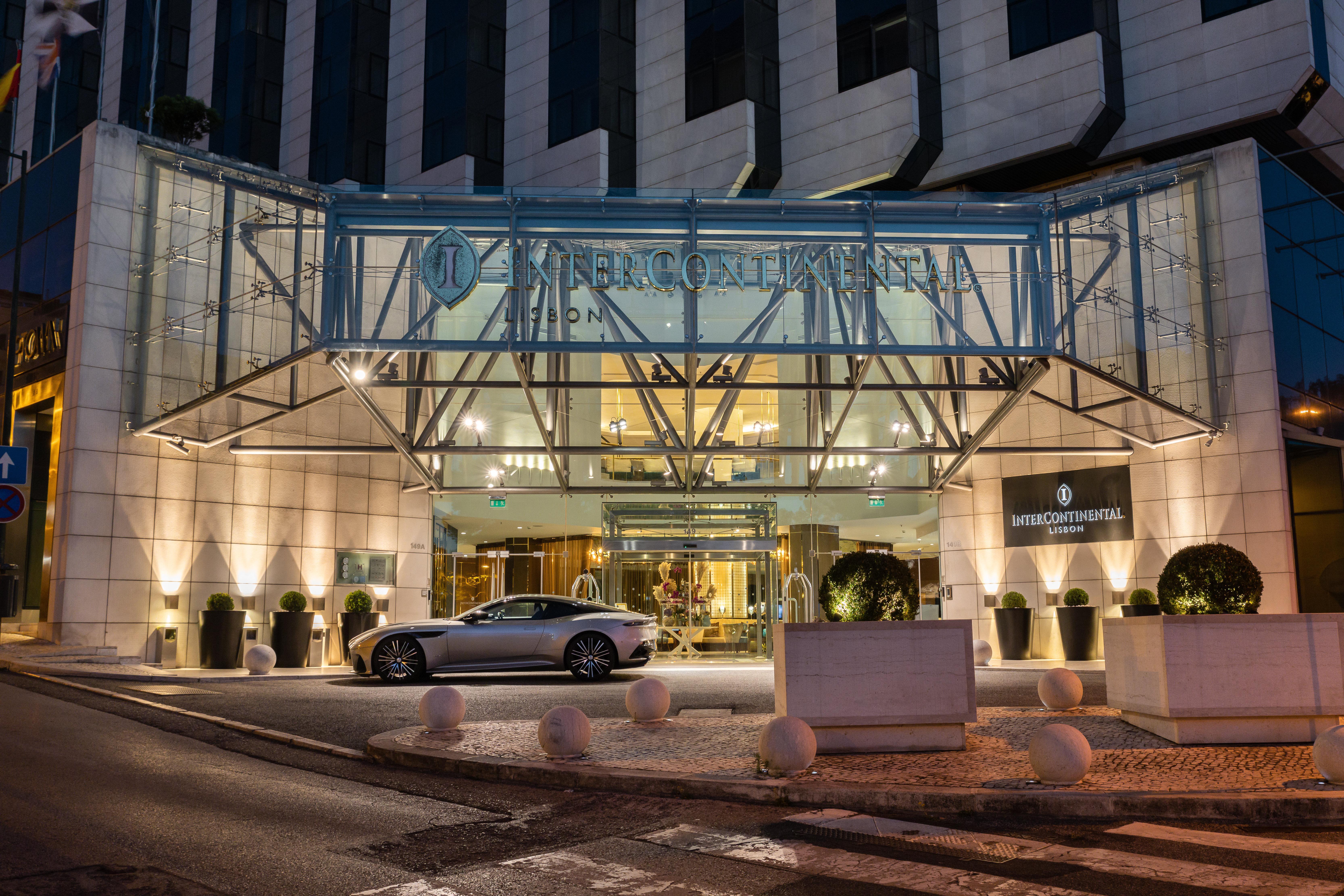 Intercontinental Lisbon By Ihg Hotel Exterior photo Entrance of the hotel