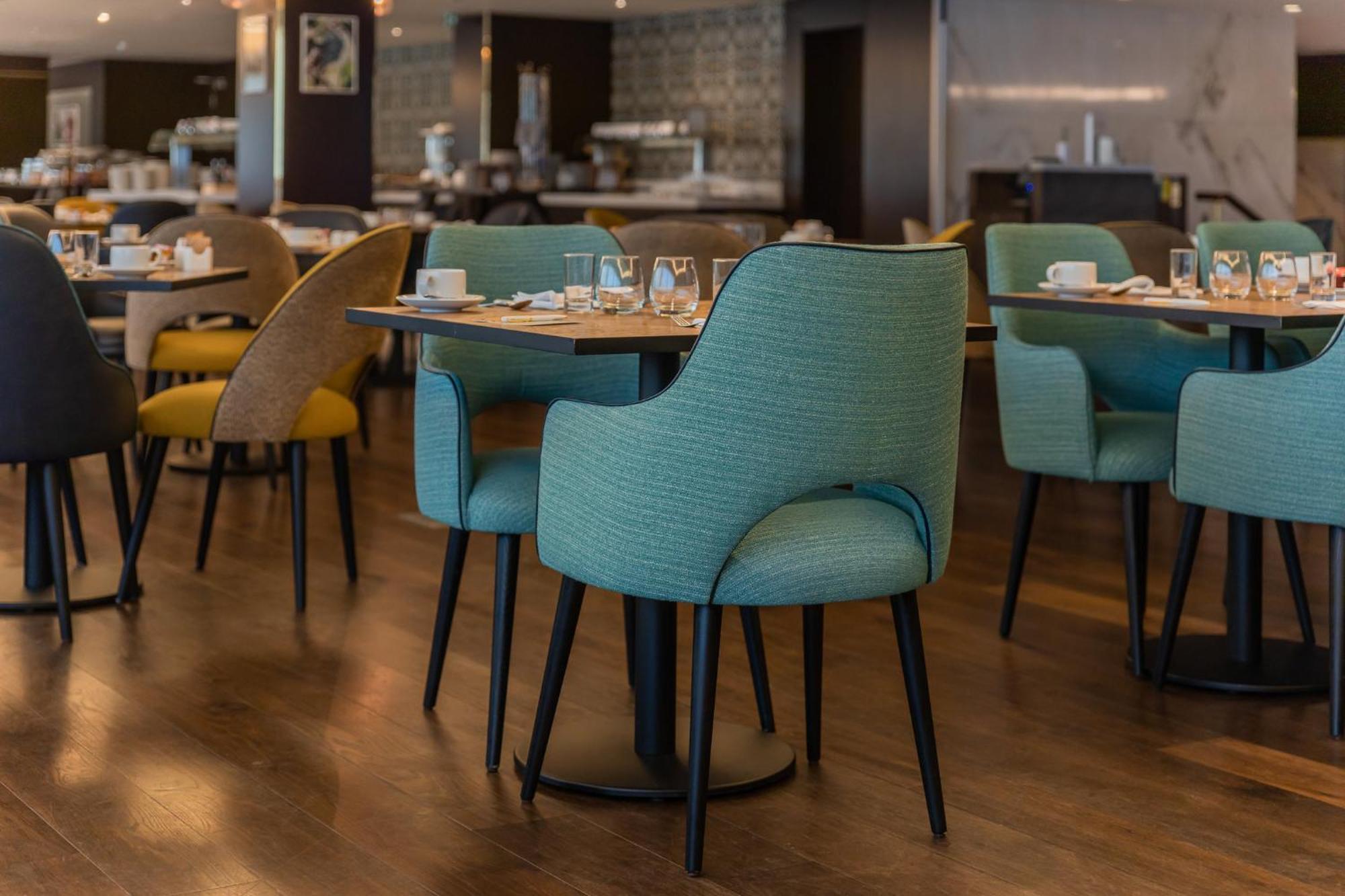 Intercontinental Lisbon By Ihg Hotel Exterior photo The restaurant