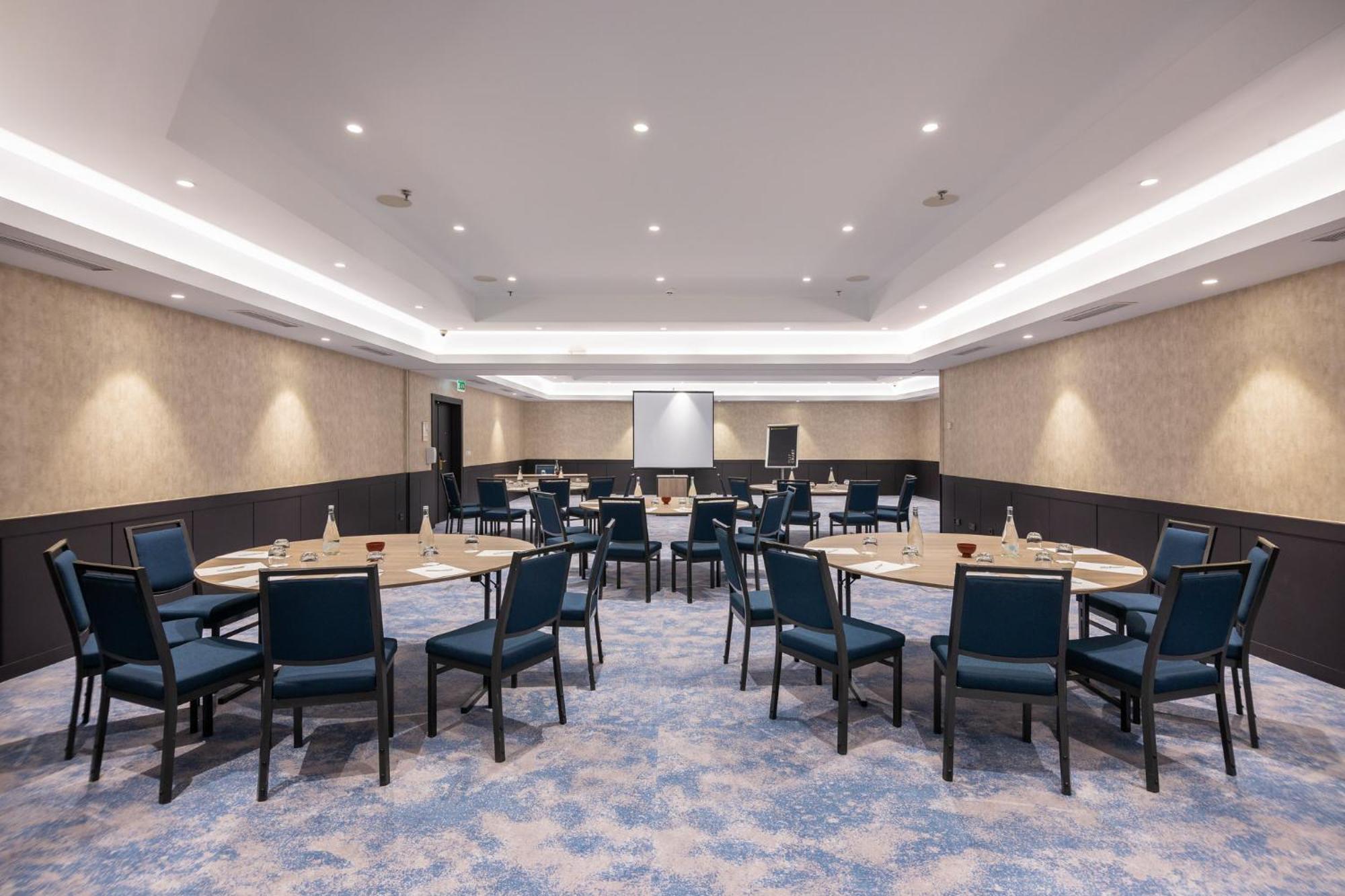 Intercontinental Lisbon By Ihg Hotel Exterior photo Meeting room