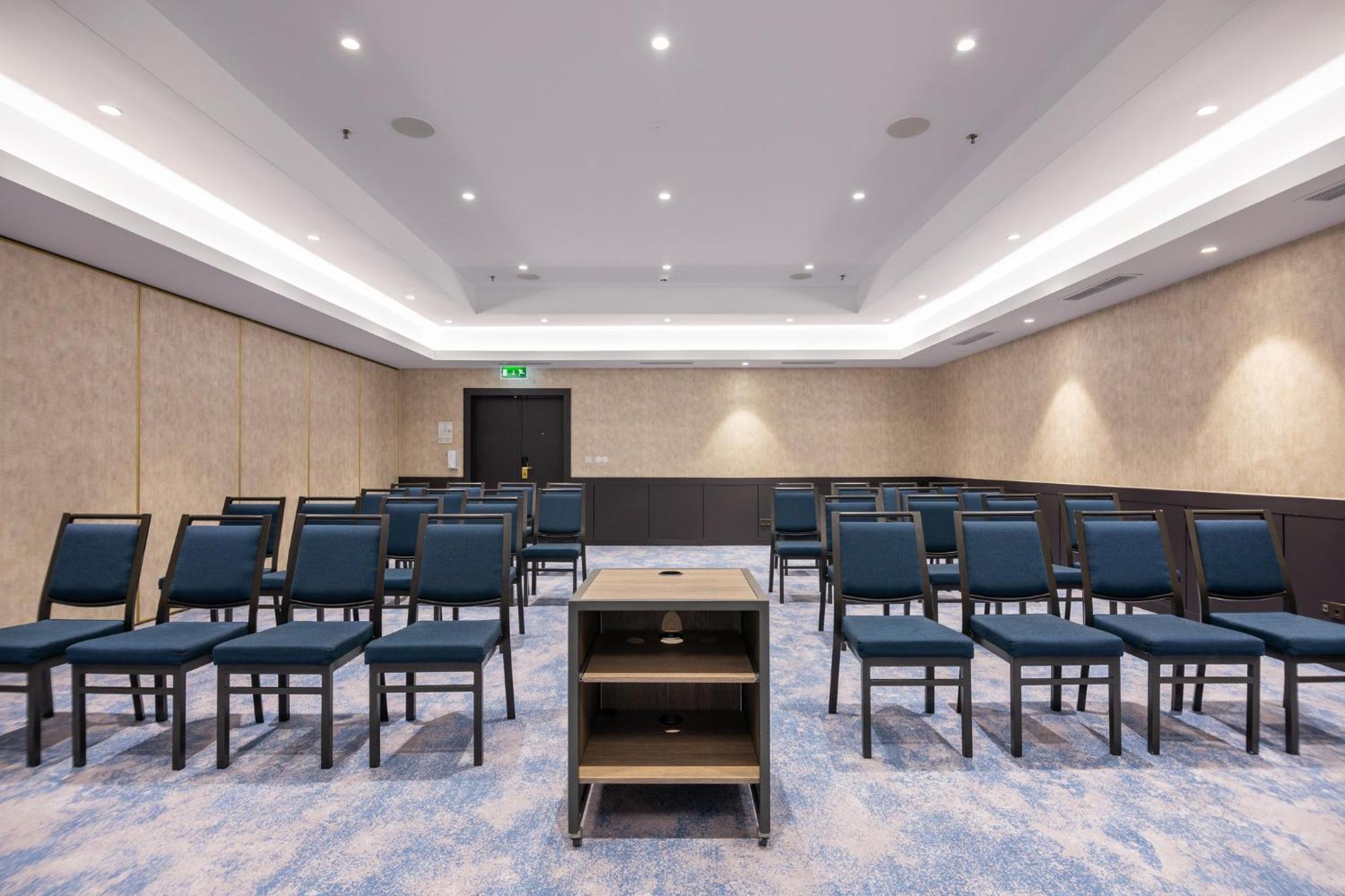 Intercontinental Lisbon By Ihg Hotel Exterior photo Meeting room